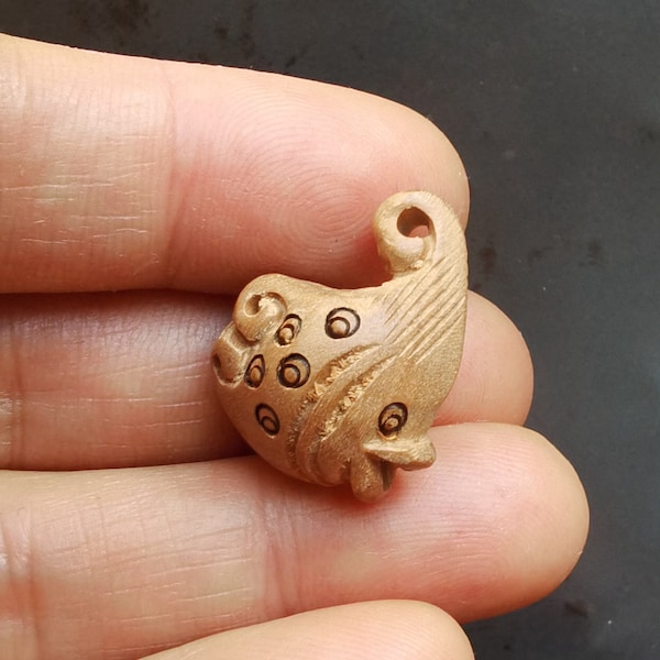 Charm Cute  3D ,fish natural Wooden pendant,Carving Amulet Talisman for handmade making animal Necklace Jewelry