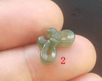 Carved Nephrite Jade Pendant: Flower, Amulet