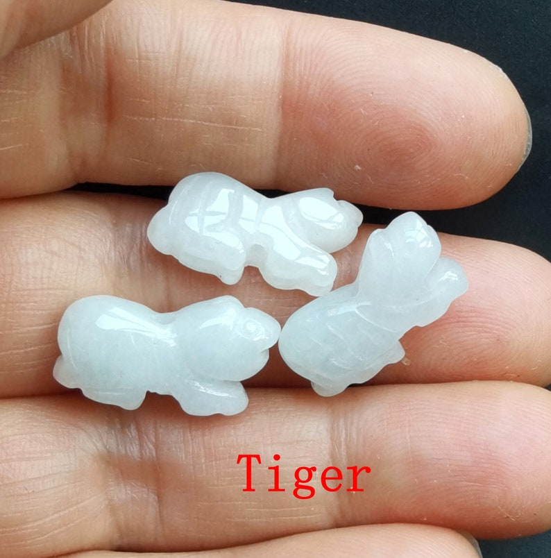 Liten tupp, apa, oxe, orm, får, drake, tiger, kanin, djur naturlig jadeit jadesten amulett hänge huvud, länk Tiger
