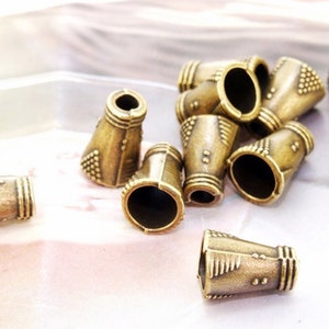 20Pieces--- Charm High Cup Caps Flower Antique Bronze Filigree Metal 9mmx 12mm--- 3B