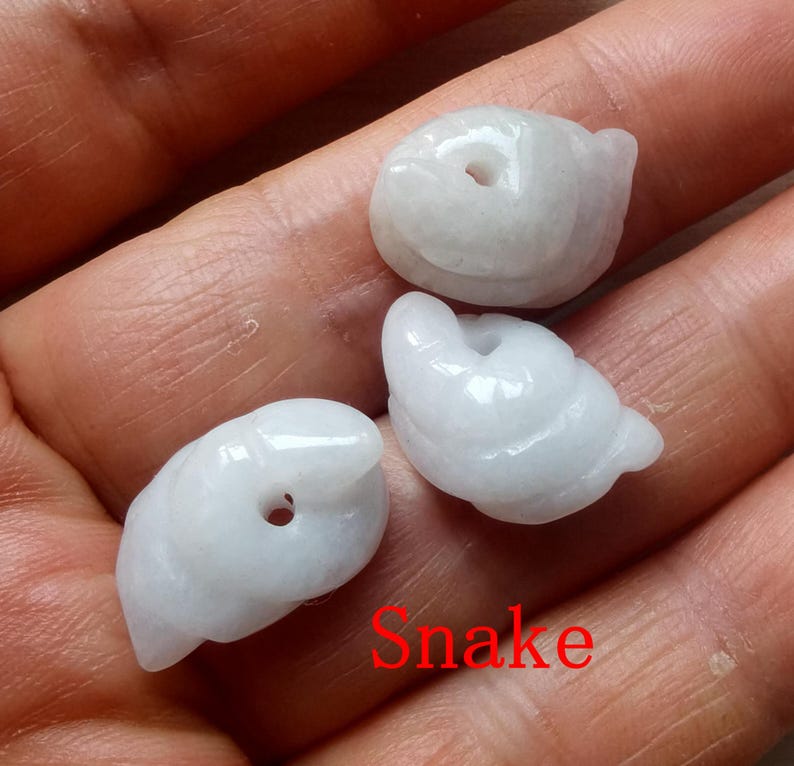 Liten tupp, apa, oxe, orm, får, drake, tiger, kanin, djur naturlig jadeit jadesten amulett hänge huvud, länk Snake