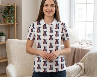 Polo con motivo ripetuto della Statua della Libertà / Celebrazione del 250° anniversario / Rosso, bianco e blu / Stampa integrale / Polo unisex