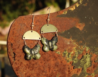 Earrings golden hooks butterflies in rhyolite orbicular jasper, forest jasper or Kambala jasper