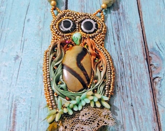 Necklace Persian look embroidered owl Turquoise Septaria stones