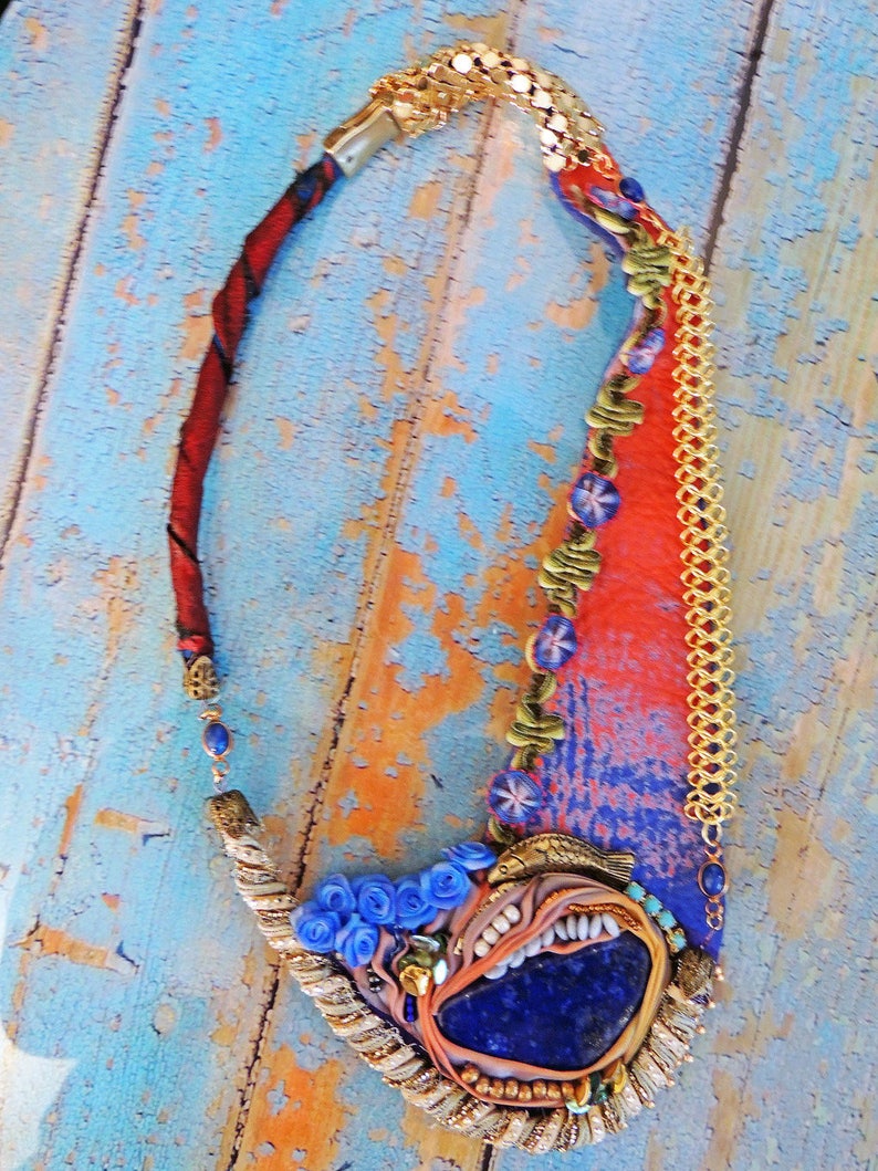 Amazon bib necklace Lapis Lazuli leather and silk