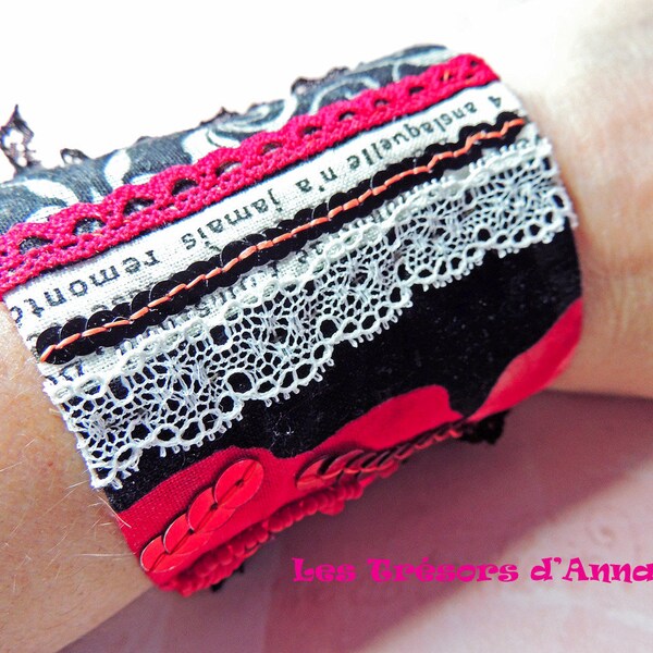 Bracelet manchette collection "Les roses de l'Alambra"