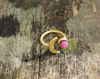 Adjustable brass ring "The pink moon" 7mm rough ruby stone