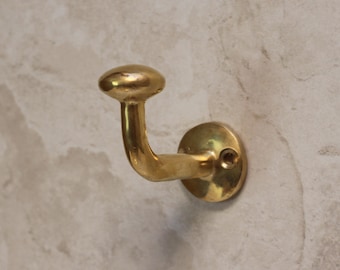 Gancho de toalha artesanal em latão maciço – decoração rústica marroquina