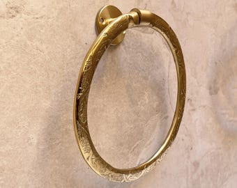 Handcrafted Moroccan Brass Towel Ring – Engraved Gold Wall Decor