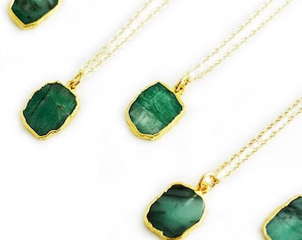 Raw Emerald Slice Necklace, Bezel Set Emerald Necklace in Gold, Gold Necklace, Gold Pendent Necklace, Gold Emerald Necklace (0209N)