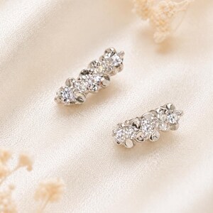 Minimalistische CZ oorknopjes S925 zilveren post sierlijke kleine kristallen oorbellen hypoallergene kleine cluster stud waterdicht dagelijks sieraden cadeau