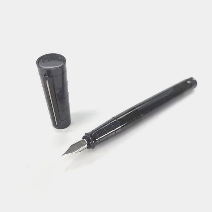 Pelikan pen - Etsy 日本