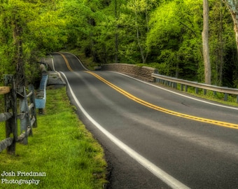 Country Road en primavera, Fotografía de paisaje, Condado de Bucks, Pensilvania, Ruta 32, Nueva Esperanza, Árboles, Pacífico, Zen, Colinas, Valla, Impresión de arte