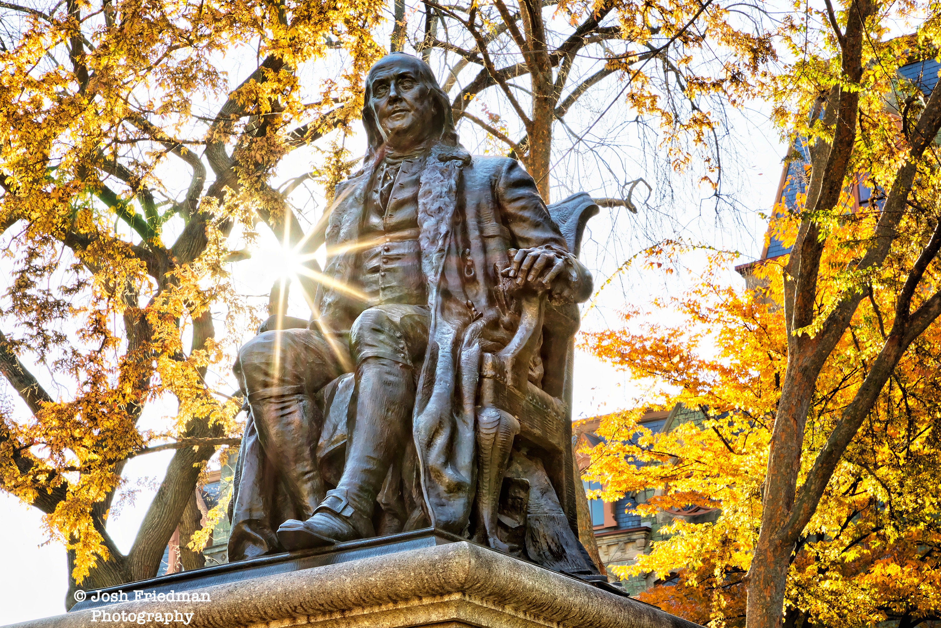 ssx2673です！Franklin Mintスカイ・チーフ　ブロンズ像 University of Pennsylvania Photograph Benjamin Franklin Statue