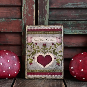 Primitive Valentine Hanging Sign Art, Printed Wooden Heart, Folk Art Valentine Decoration