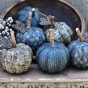 Primitive Blue Pumpkin Bowl Fillers and Tucks, Set of 3 Fabric Pumpkins ...