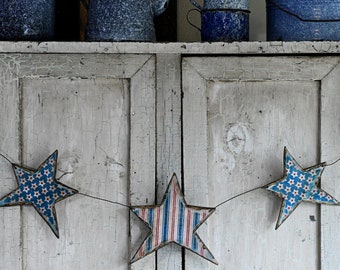 Primitive Americana Wooden Star Garland, Patriotic Stars and Stripes Bunting