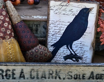 Rustic Primitive Crow Wooden Wall Hanging Sign, Crow Plaque, Fall and Halloween Decorations