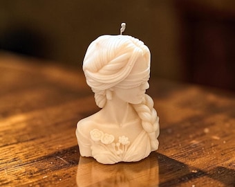 Blindfold Bust Candle | Minimalist Art Sculpture | Luxury Decorative Candle