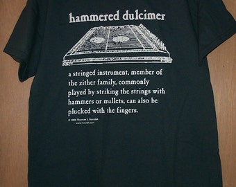 Definizione di T-shirt "Dulcimer martellato"