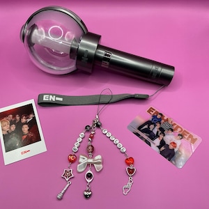 Berloque de telefone K-Pop personalizável/Balão de luz