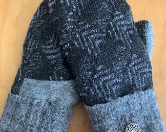 Size Small/Medium Shades of Gray, UpCycled, ReCycled, Vintage Wool/Polyester Blend Sweaters Polar Fleece Lined Mittens