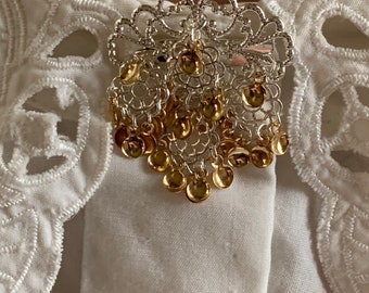 Pernille - Lovely Traditional Norwegian Sølje Style Silver Plated Filigree Baby Brooch Pin with Gold Drops