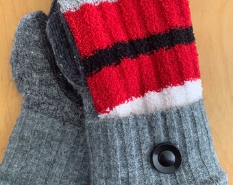 Size Medium, Shades of Gray, Red, White and Black Up-Cycled, Re-Cycled, Vintage Wool/Polyester Blend Sweaters Polar Fleece Lined Mittens