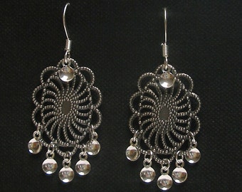 Agnete - Antique Silver Plated Oval Filigree Traditional Norwegian Sølje Style Earrings with Silver Drops