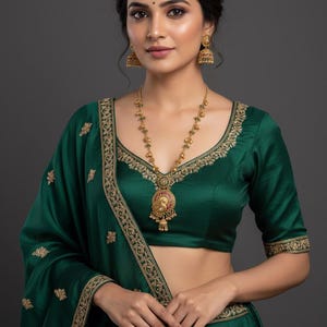 Antique Kundan Pendant Set – Matte Gold Plating | Indian Heritage