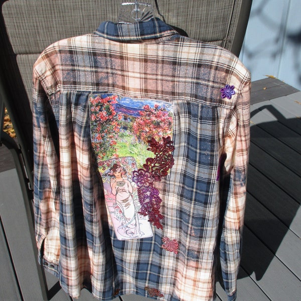Bleached flannel for women - Mucha. Monet, boyfriend shirt, upcycle man shirt, repurpose, dip dye flannel, ombre, hand dyed lace