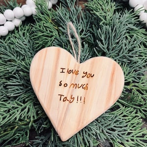 Adorno de escritura personalizado Corazón Amado Carta de amor conmemorativa Mamá Papá Abuelo Recuerdo Único en su tipo Grabado personalizado