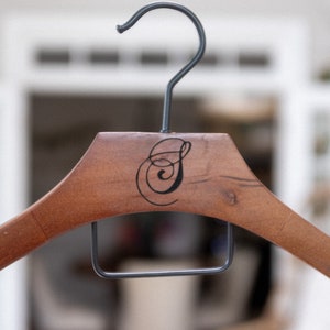 Ships Quick Custom Wooden Suit Hangers HIGH QUALITY Super nice thick hangers wedding groom pictures modern logo