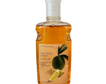 Gel de ducha cremoso con aroma a cítricos y lima de Bath & Body Works Pleasures, 283 g (10 oz), nuevo en caja.
