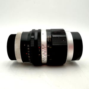 Objectif vintage Tokina Tele-Auto 135 mm f/3,5 à mise au point manuelle vintage avec étui image 8