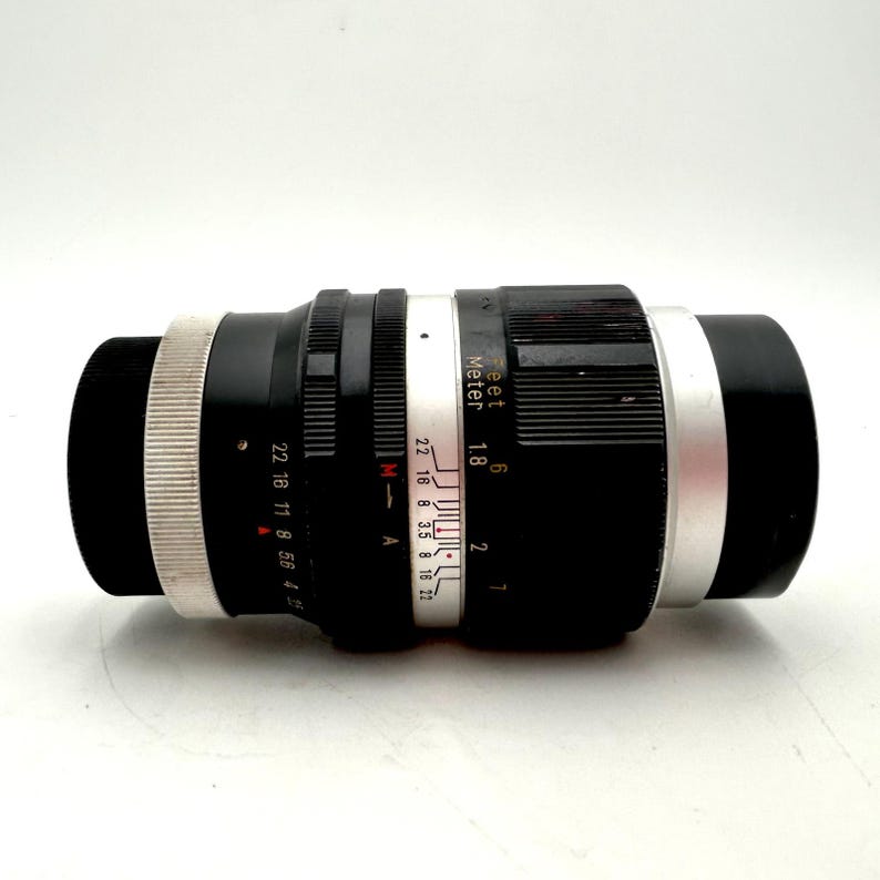 Objectif vintage Tokina Tele-Auto 135 mm f/3,5 à mise au point manuelle vintage avec étui image 8