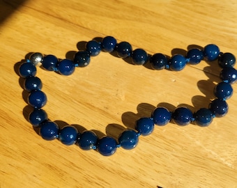 Shades of blue agate faceted bead necklace