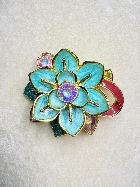 London Disney Store Mulan Floral Clip- European Disney Associates- circa 1990s