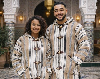 Handmade Berber Wool Hoodie – Moroccan Unisex Jacket