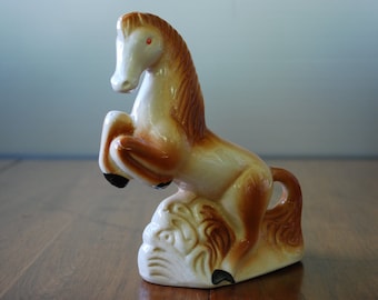 Vintage Horse Figurine - 1950's - Gloss finish - Equine - Mid Century
