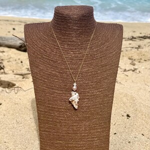 Trident shell necklace