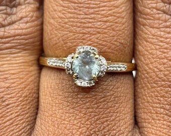 Anel vintage de época com safira natural não tratada de Montana e halo floral em ouro maciço de 9 quilates | Zircônia cambojana | Tamanho 7