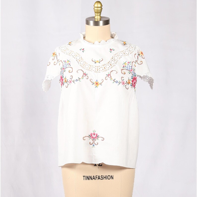 Maja Top PDF digital sewing pattern, Semifitted top with twentyfive different style views. image 8