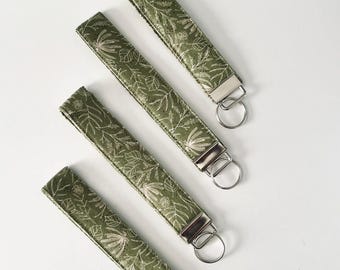 Green Leaf Fabric Wristlet Keychain: Handmade Key Fob Strap