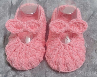 Crochet Baby Booties Pink | Handmade Infant Girl Shoes | Soft Knitted Newborn Shoes | Baby Shower Gift | First Birthday Gift
