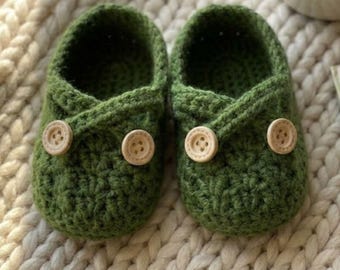 Forest Green Crochet Baby Booties Handmade Newborn Crib Shoes with Button Strap Soft Yarn Prewalker Unisex Gift