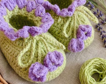 Botines de bebé de ganchillo con flores, hechos a mano con hilo de lana, zapatos suaves para recién nacidos, calzado de punto floral para bebés que ya caminan, regalo lindo y acogedor.