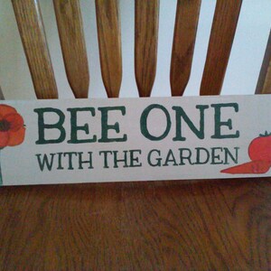 Custom Name Garden Sign Wooden Personalized Garden Decor Gift for Grandma Teacher Appreciation image 5