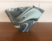 Vintage 1950s Handblown Mid Century Modern Handkerchief Glass Vase