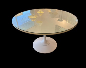 Vintage 70s Space Age Round Tulip Table In The Style of Alexander Begge for Casala